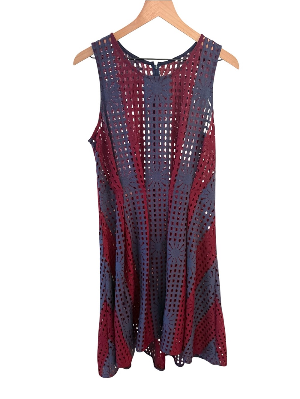 Eva Franco Samantha Dress Blue and Burgundy Laser-Cut Sleeveless Tunic est M